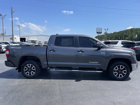 Used 2021 Toyota Tundra SR5 w/ TRD Off-Road Package AWD/4WD image 9