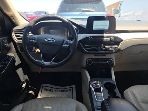 Used 2020 Ford Escape SEL AWD/4WD image 4