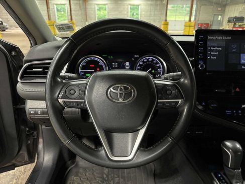 Certified 2023 Toyota Camry XLE FWD image 18