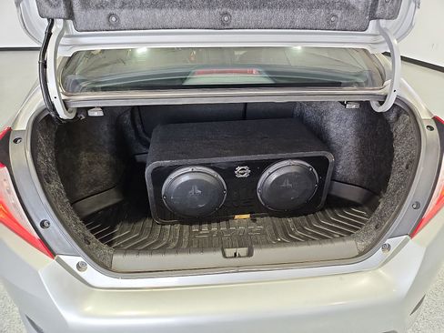 Used 2018 Honda Civic EX-T image 12