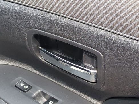 Used 2020 Mitsubishi Outlander SEL image 39