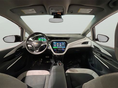 Used 2020 Chevrolet Bolt LT image 30