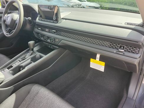 New 2025 Honda Accord SE image 16