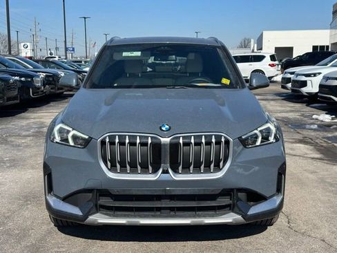 Certified 2025 BMW X1 xDrive28i w/ Technology Package image 3