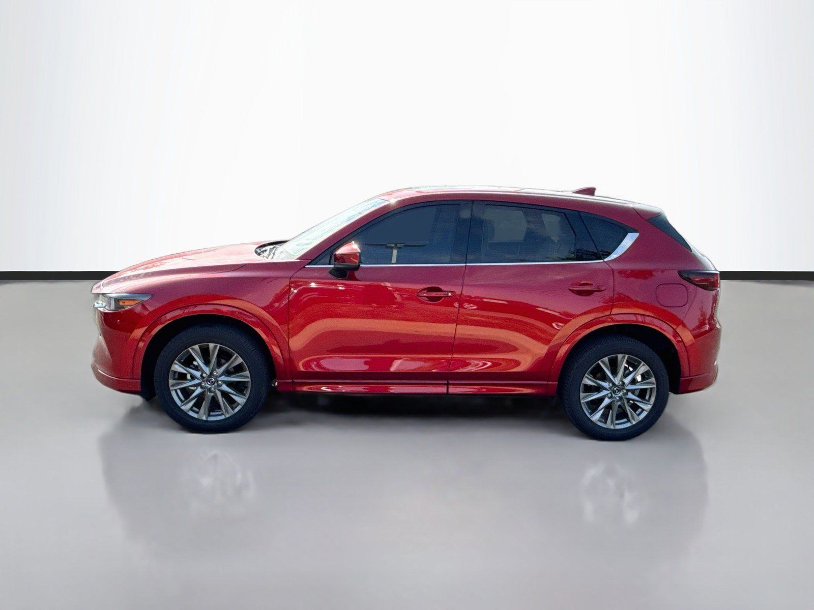 Used 2025 MAZDA CX-5 AWD 2.5 S w/ Premium Plus Pkg image 4