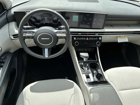New 2026 Hyundai Tucson SEL image 11