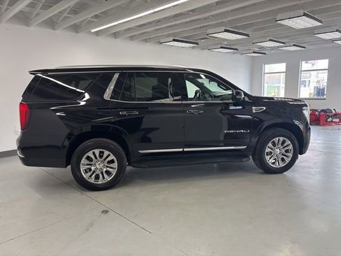 Used 2025 GMC Yukon Denali image 19