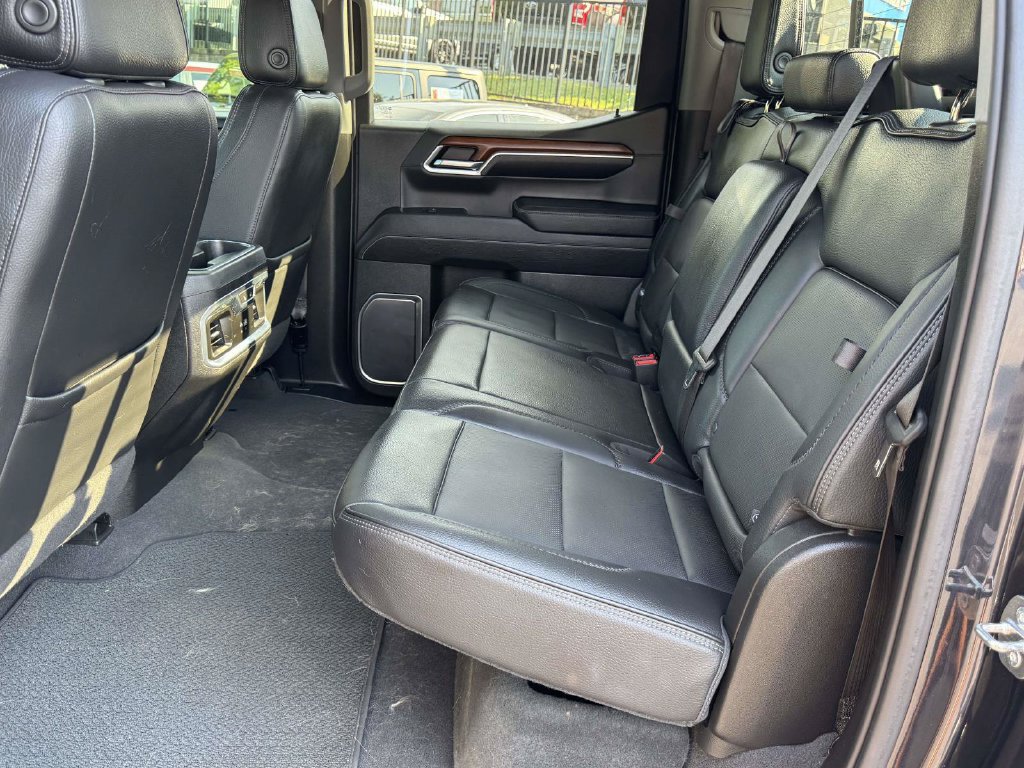 Used 2023 GMC Sierra 1500 Denali AWD/4WD image 18