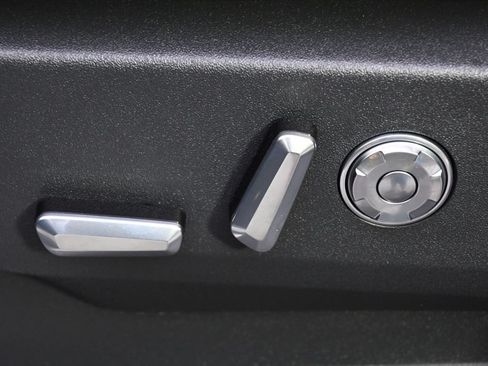 New 2027 Lincoln Navigator Reserve w/ Jet Appearance Package AWD/4WD image 14