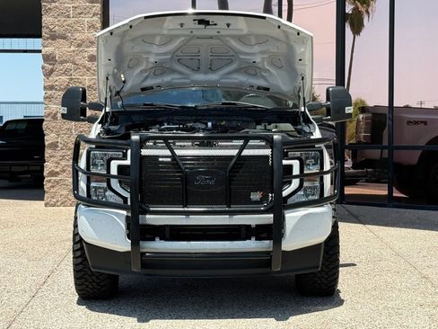 Used 2020 Ford F350 XLT w/ FX4 Off-Road Package AWD/4WD image 21