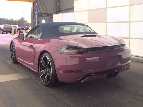 Used 2025 Porsche 718 Boxster RWD image 3