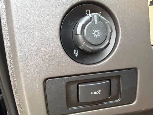 Used 2014 Ford F150 XLT w/ Equipment Group 302A Luxury image 22