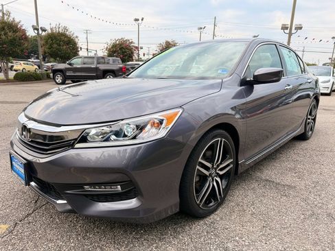 Used 2017 Honda Accord Sport Special Edition image 10