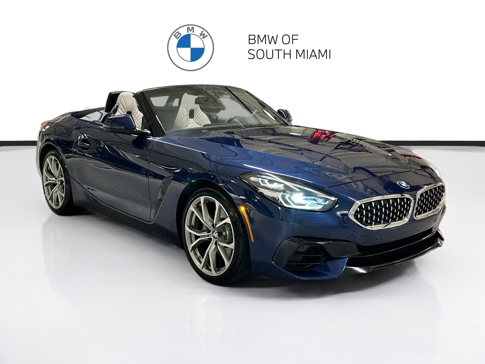 Used 2019 BMW Z4 sDrive30i w/ Convenience Package RWD image 1