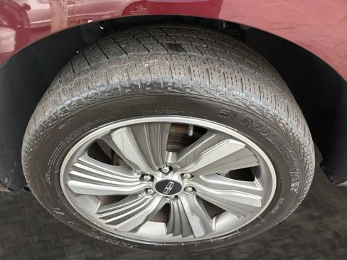Used 2018 Lincoln Navigator Reserve w/ Technology Package AWD/4WD image 39
