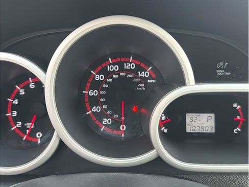 Used 2009 Toyota Matrix XRS FWD image 15