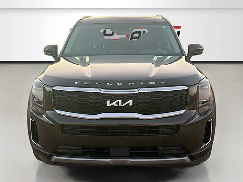 Used 2022 Kia Telluride EX w/ Towing Package image 2