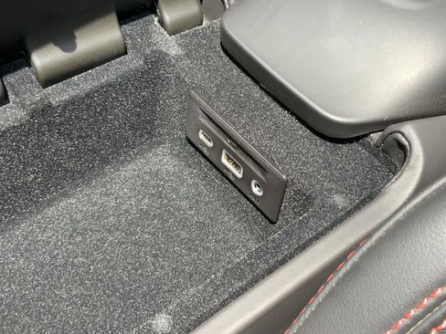 Used 2022 Chevrolet Corvette Stingray Premium Cpe w/ Battery Protection Package RWD image 54