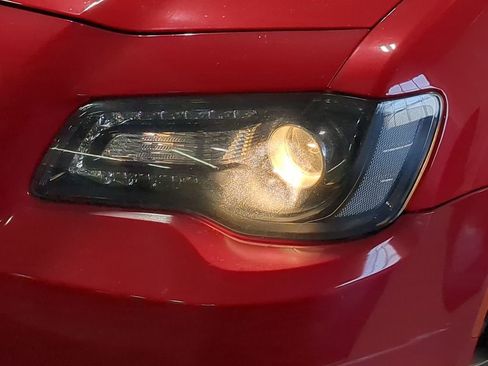 Used 2017 Chrysler 300 S image 22