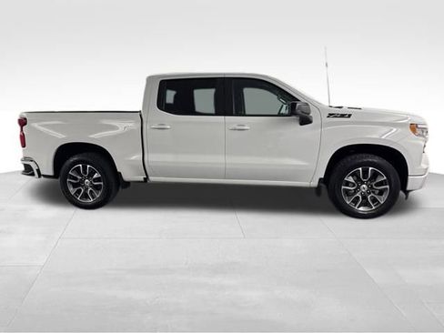Used 2023 Chevrolet Silverado 1500 RST image 10