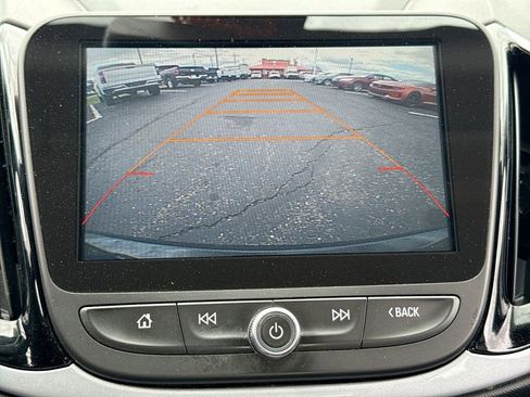 Used 2017 Chevrolet Volt LT FWD image 17