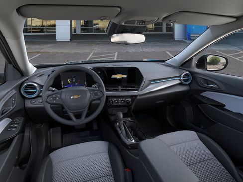 New 2026 Chevrolet Trax LT FWD image 16