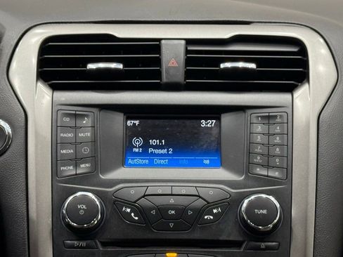 Used 2017 Ford Fusion S image 27