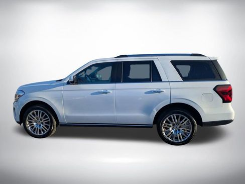 Used 2024 Ford Expedition Limited image 6