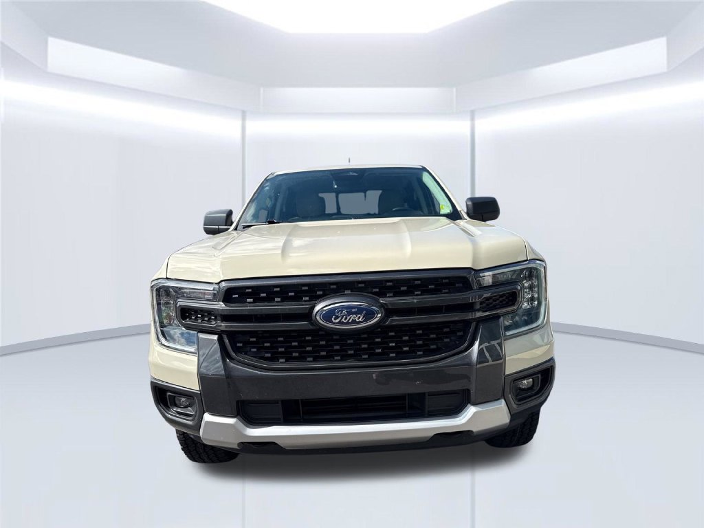 Used 2025 Ford Ranger XLT w/ Equipment Group 301A High AWD/4WD image 12