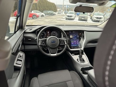 Used 2022 Subaru Outback Premium image 17