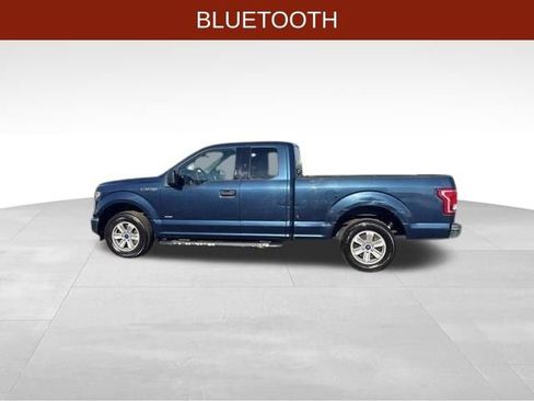 Used 2017 Ford F150 XLT image 4