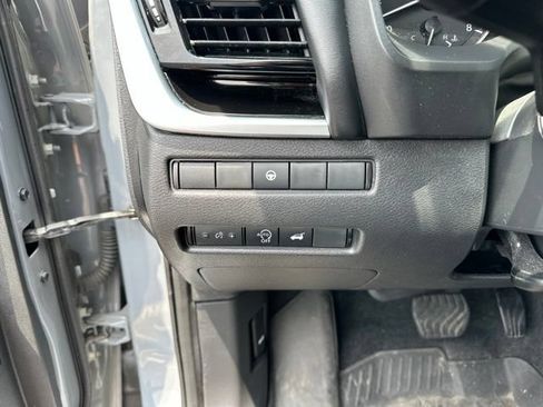 Used 2023 Nissan Rogue SL w/ SL Premium Package AWD/4WD image 13