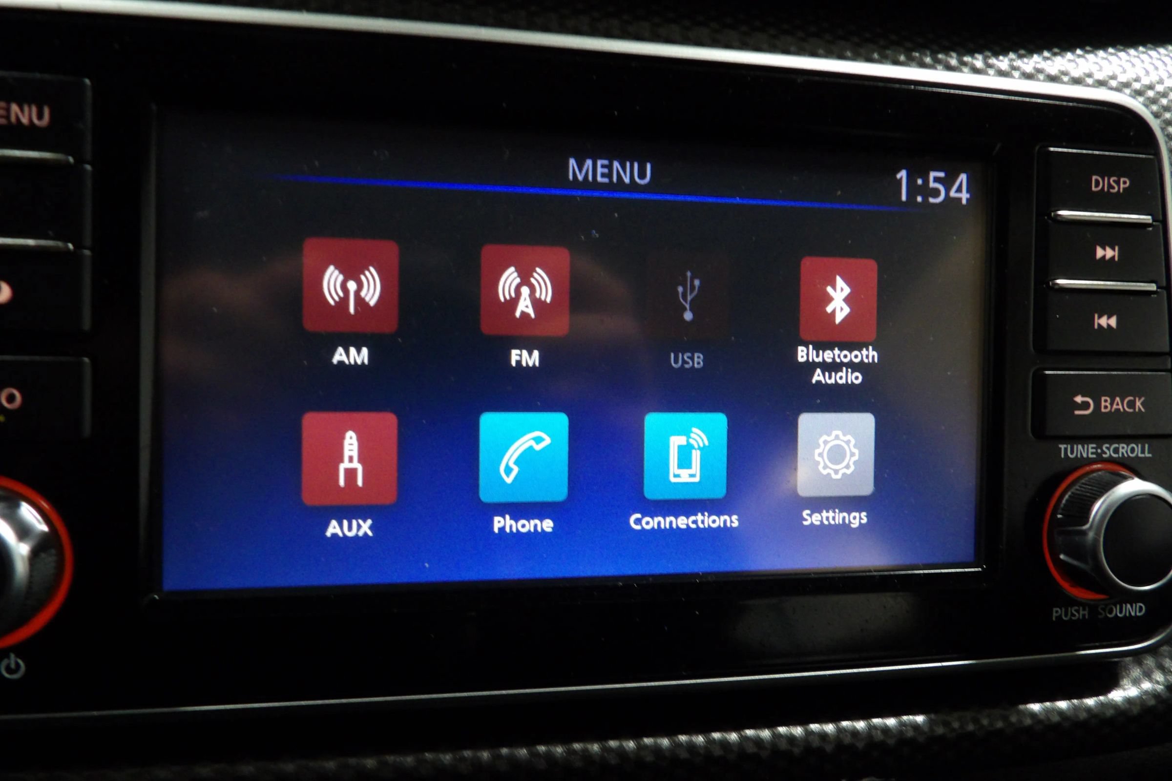 Used 2020 Nissan Kicks S FWD image 17