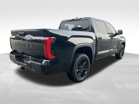 Certified 2025 Toyota Tundra SR5 AWD/4WD image 5