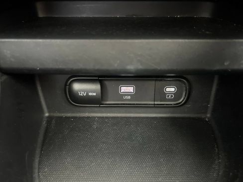 Used 2024 Kia Seltos S FWD image 59