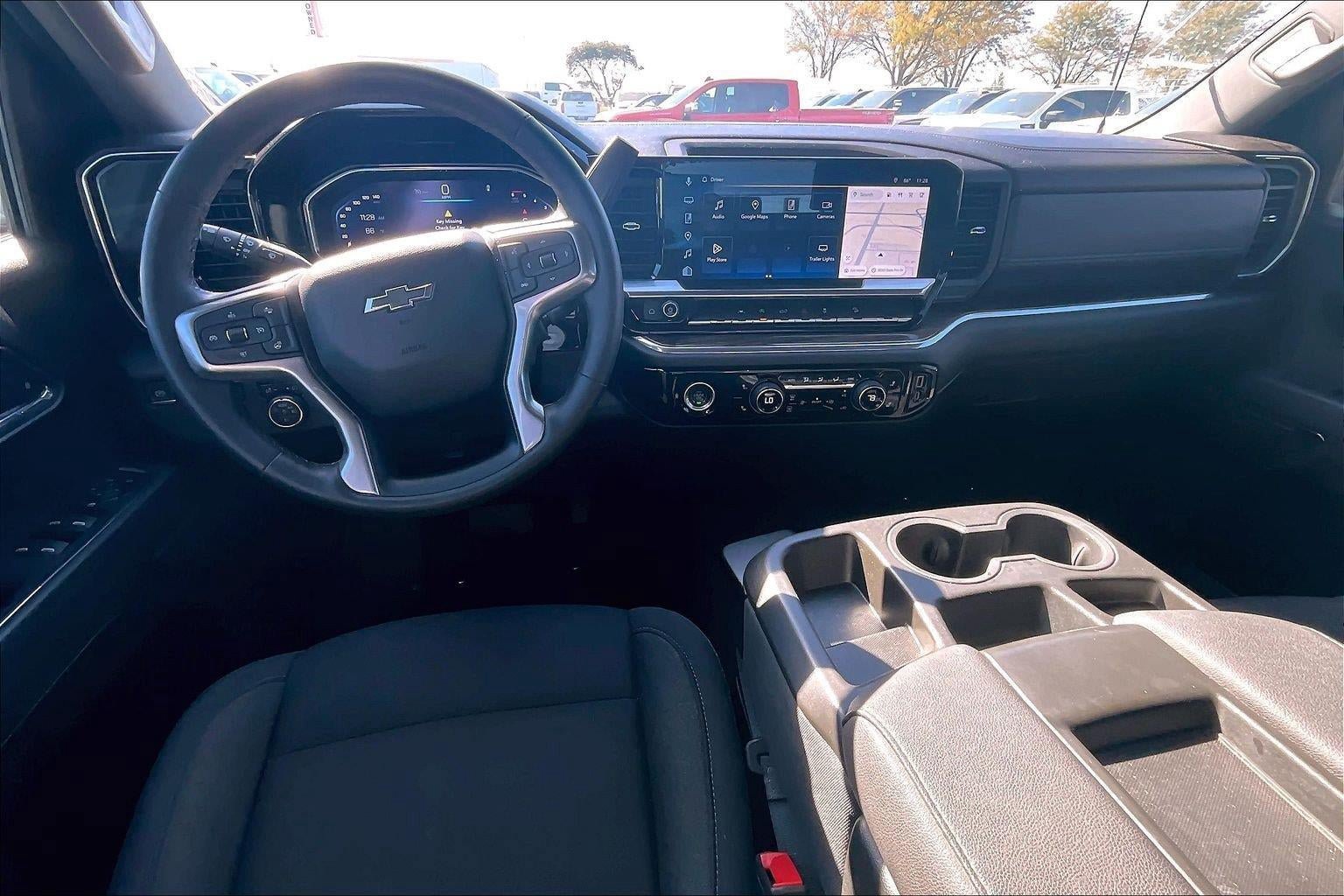 Used 2024 Chevrolet Silverado 1500 RST w/ Z71 Off-Road Package AWD/4WD image 16
