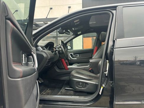 Used 2017 Land Rover Discovery Sport HSE Luxury image 8