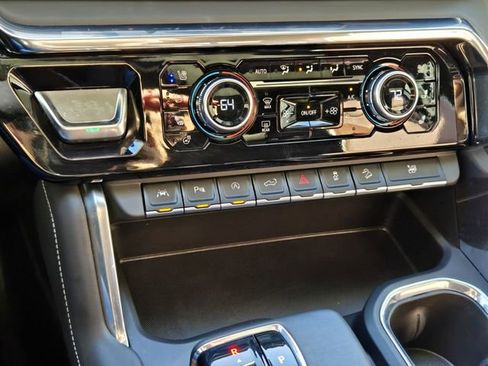 Certified 2024 GMC Sierra 1500 Denali Ultimate image 23