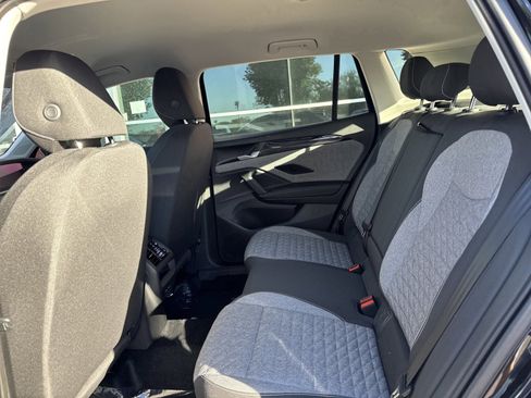 New 2026 Volkswagen Tiguan S image 17