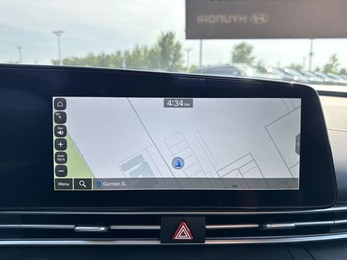 Certified 2025 Hyundai Elantra SEL FWD image 20