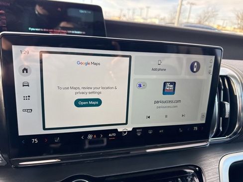 Used 2025 Ford Expedition Platinum w/ Driver's Package image 37