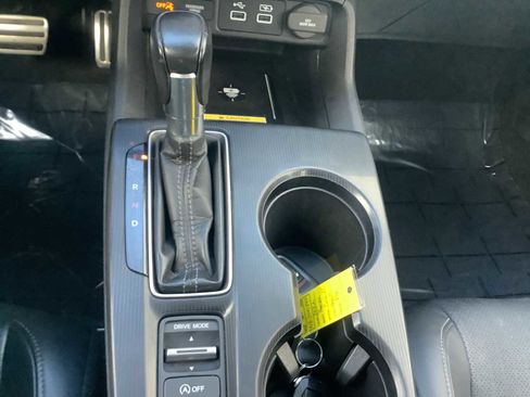 Certified 2022 Honda Civic Sport Touring image 18