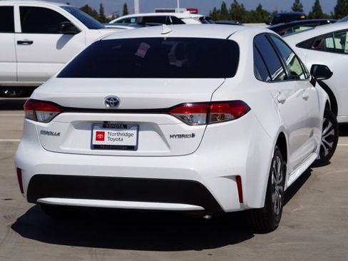 Used 2022 Toyota Corolla LE FWD image 7