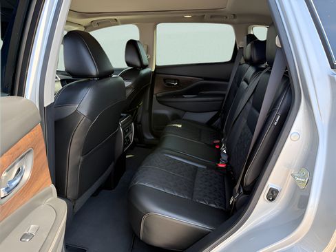 Used 2020 Nissan Murano Platinum AWD/4WD image 5
