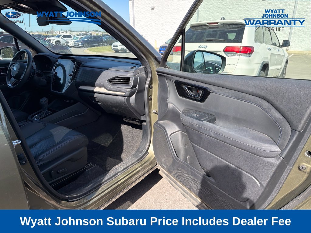 Used 2025 Subaru Forester Limited AWD/4WD image 34
