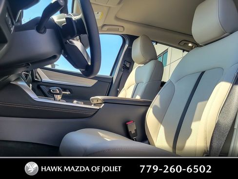 New 2025 MAZDA CX-90 Plug-In Hybrid w/Premium Sport image 7