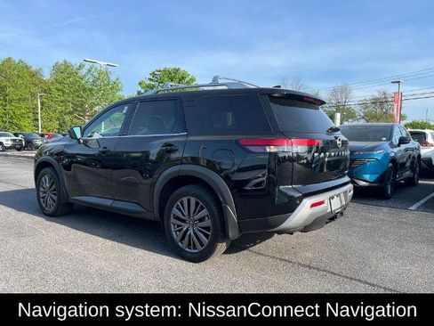 Certified 2023 Nissan Pathfinder SL w/ SL Premium Package AWD/4WD image 13