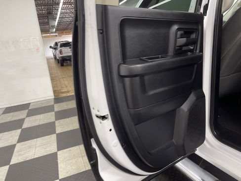 Used 2015 RAM 1500 Tradesman w/ Popular Equipment Group AWD/4WD image 15