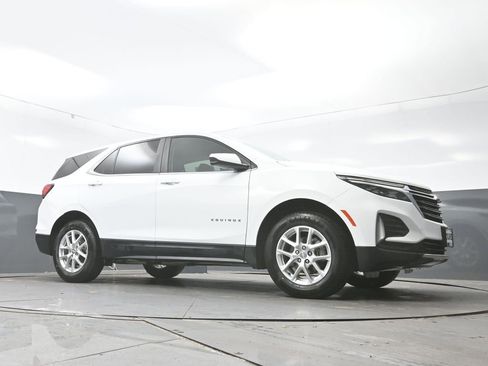 Used 2023 Chevrolet Equinox LT AWD/4WD image 48