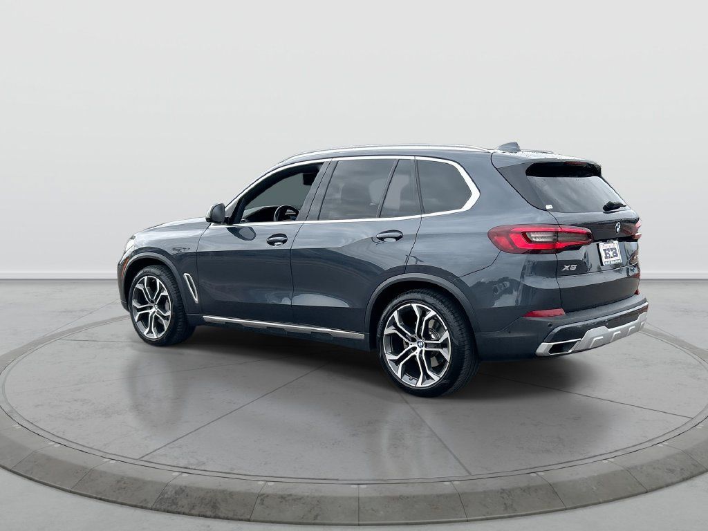 Used 2021 BMW X5 sDrive40i w/ Parking Assistance Package RWD image 6